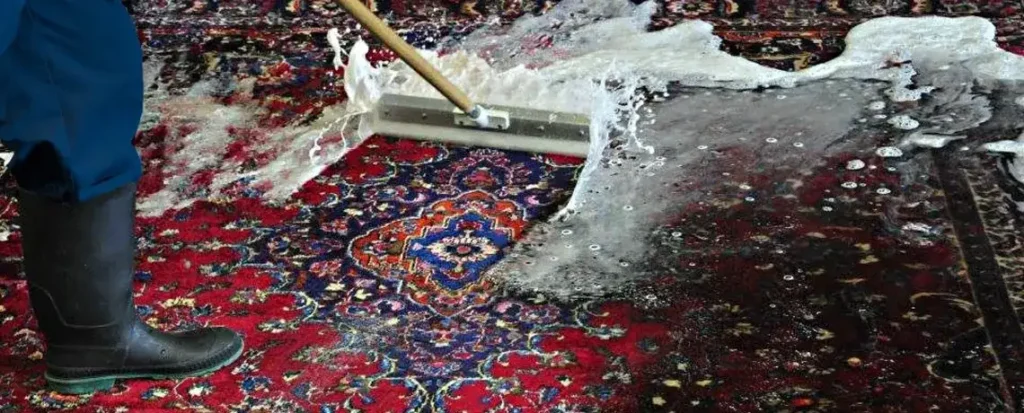 شستن فرش با تاید دستی